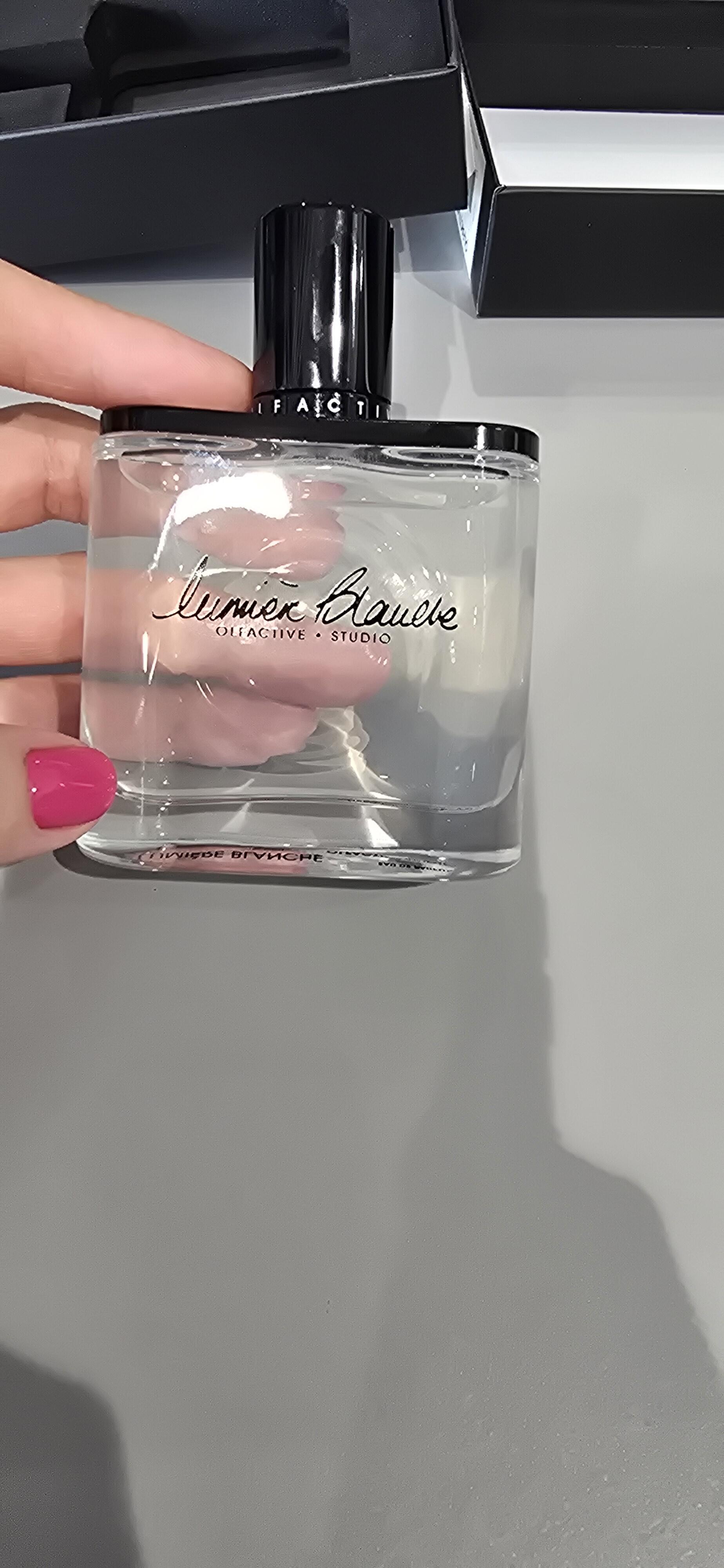 Olfactive Studio | Lumière Blanche | Eau de Parfum 50ml | Almond